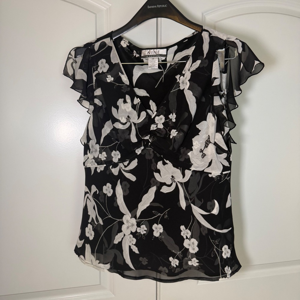 Nine & Company Womens Black White Floral Chiffon Flutter Sleeve Blouse Size 14